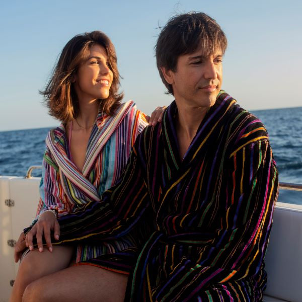 Summer Vacays, Boat Trips and Bathrobes