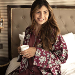 Lightweight Bathrobe - Gatsby Paisley Wine Main